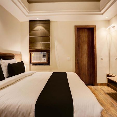 Hotel Super Collection O Stargaze Kanpur Exterior foto