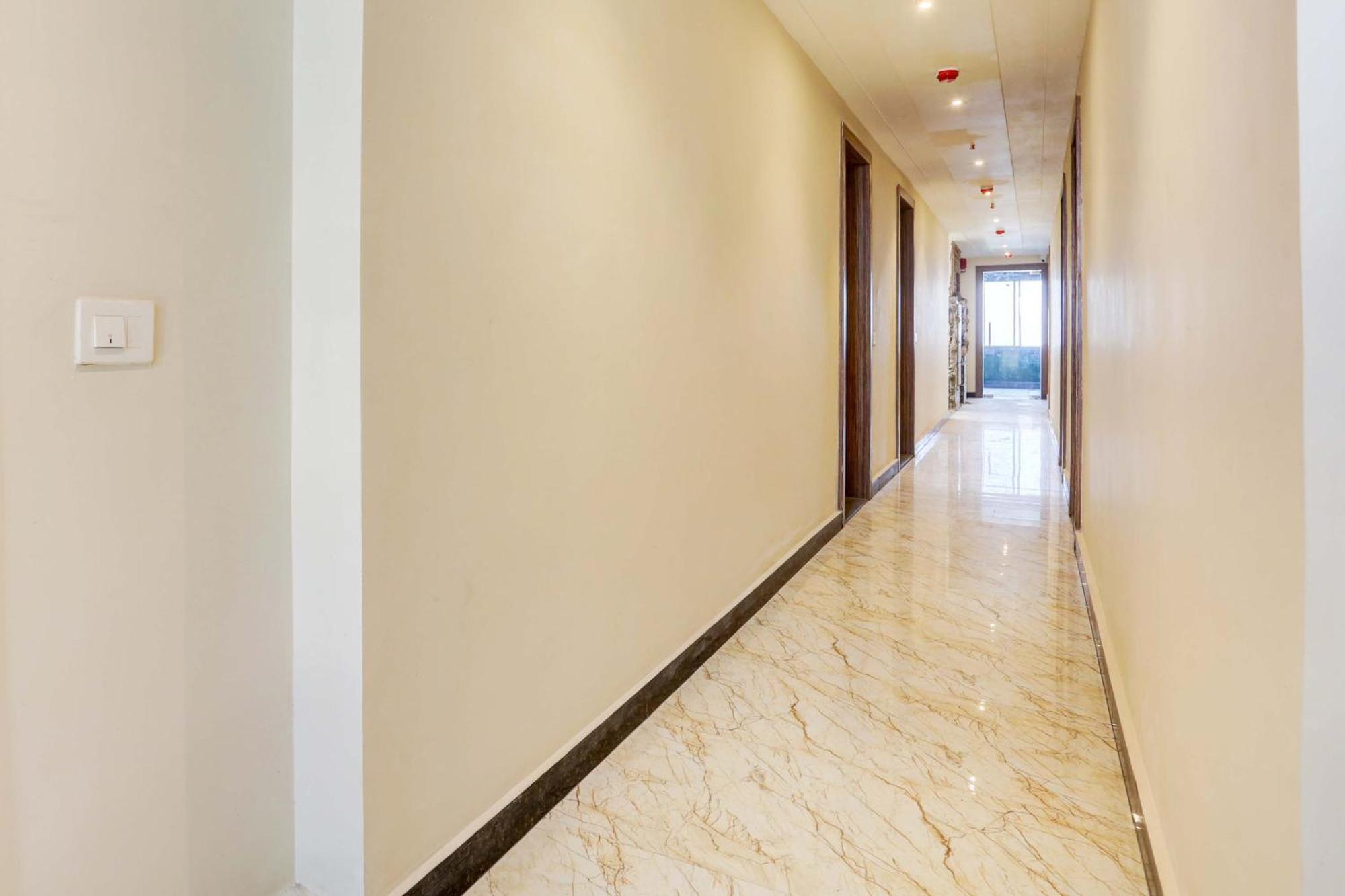 Hotel Super Collection O Stargaze Kanpur Exterior foto