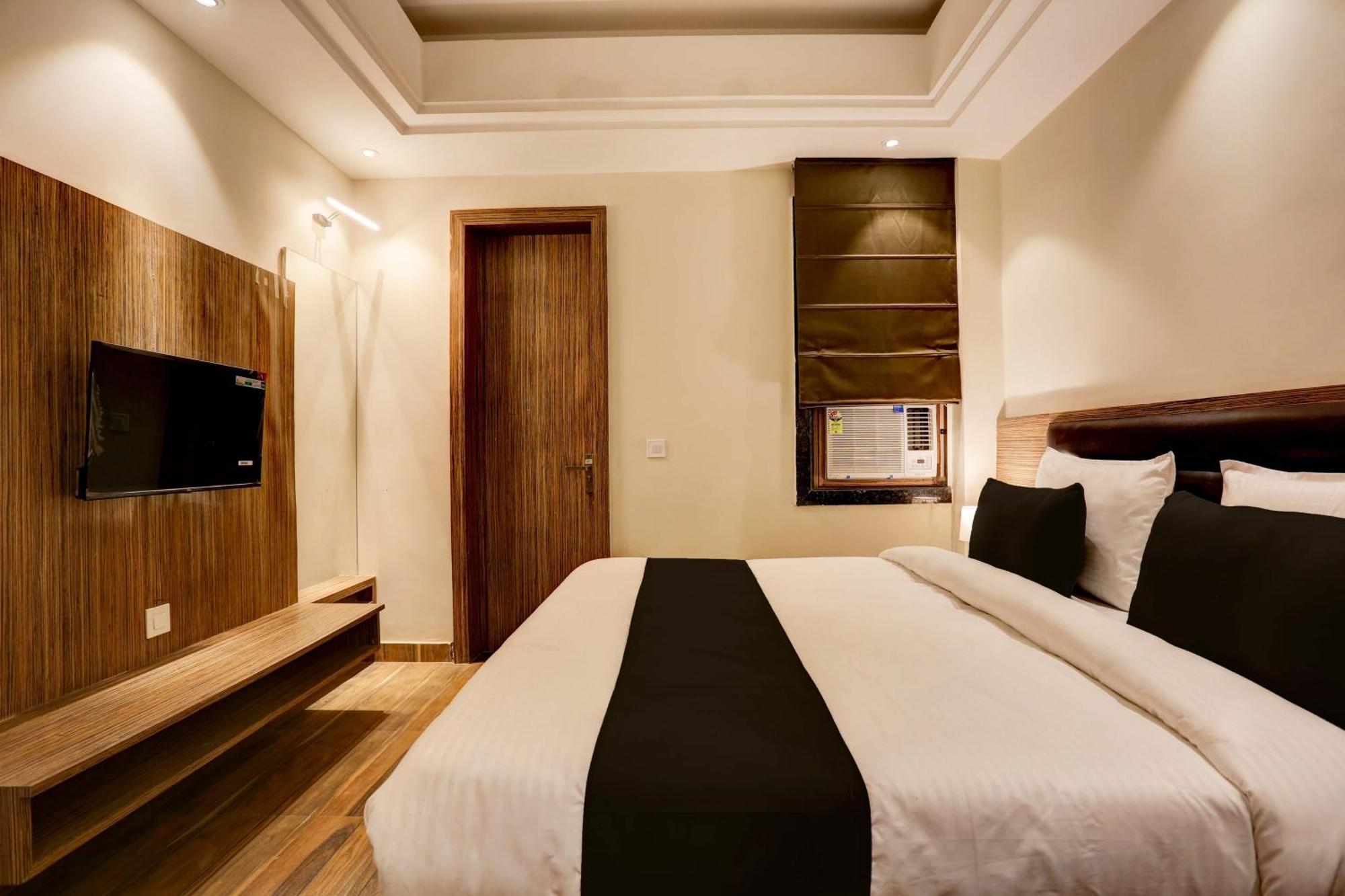 Hotel Super Collection O Stargaze Kanpur Exterior foto