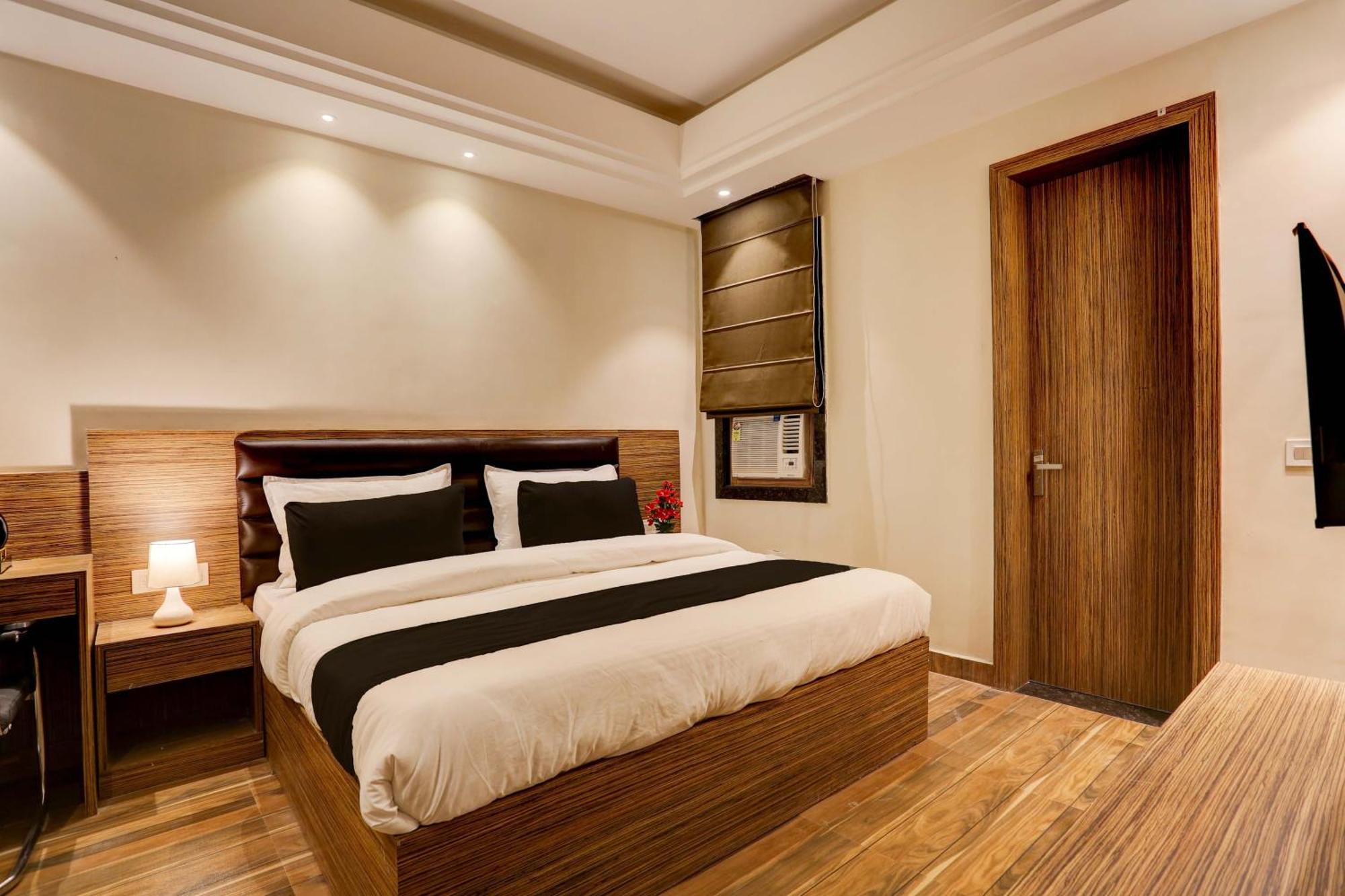 Hotel Super Collection O Stargaze Kanpur Exterior foto